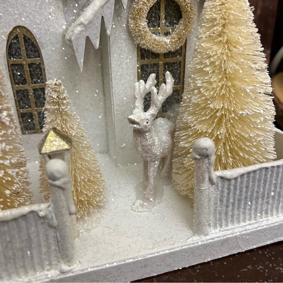 New- Bethany and Lowe Christmas Village, Peaceful Church From Neiman Marcus - Picture 3 of 9